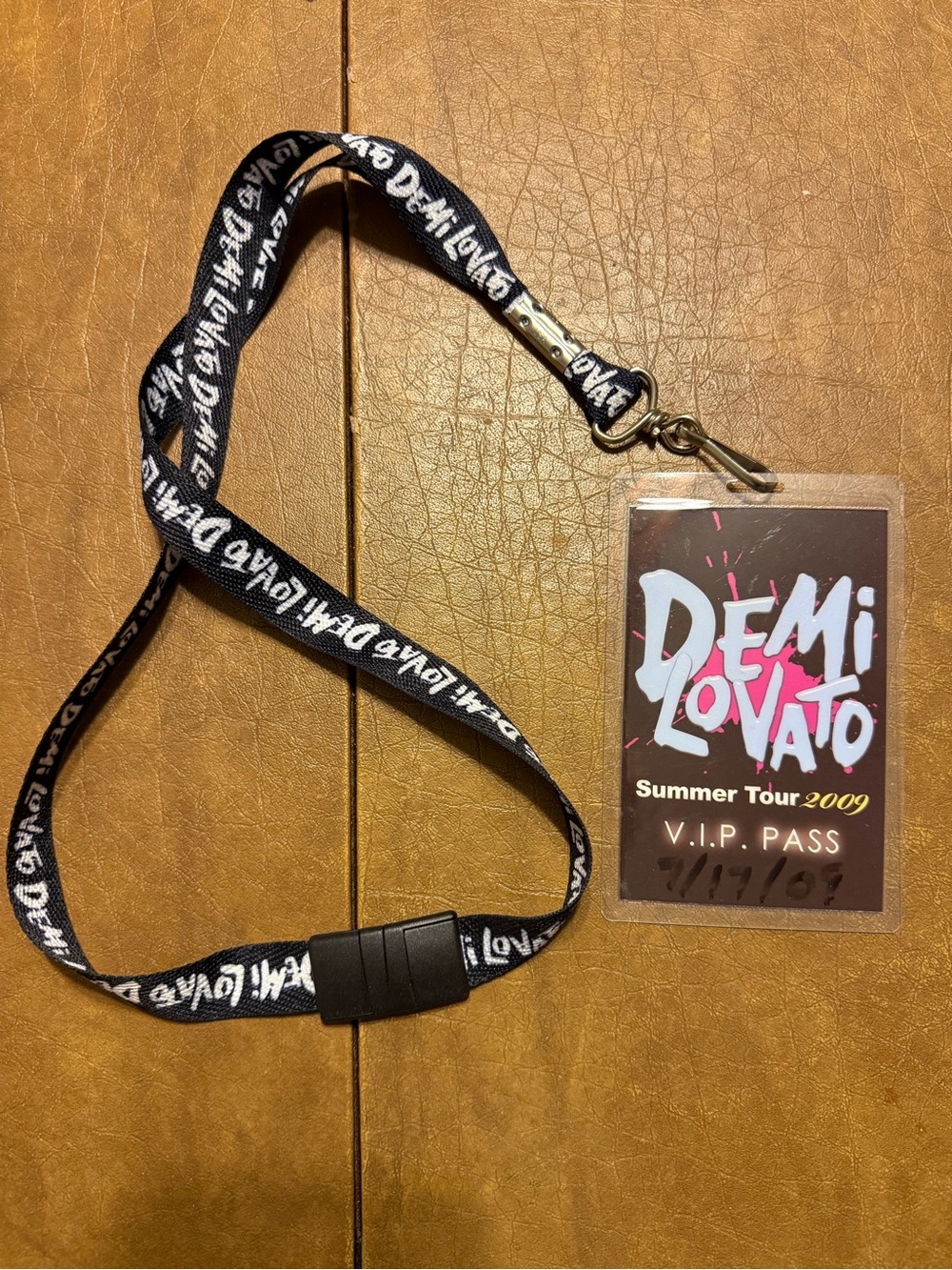 Demi Lovato Black & Pink VIP Pass Lanyard - Summer Tour 2009